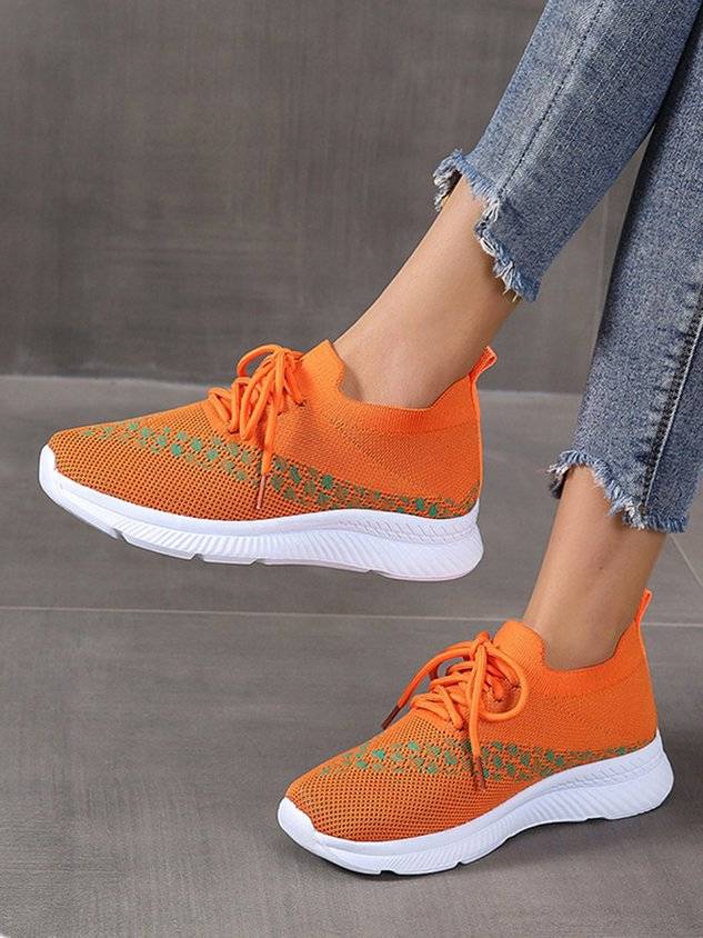 Breathable Color Block Slip On Sports Flyknit Sneakers