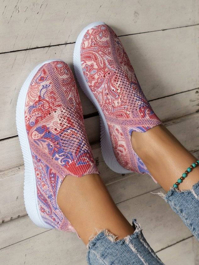 Dark Pink Ethnic Pattern Breathable Slip On Flyknit Sneakers