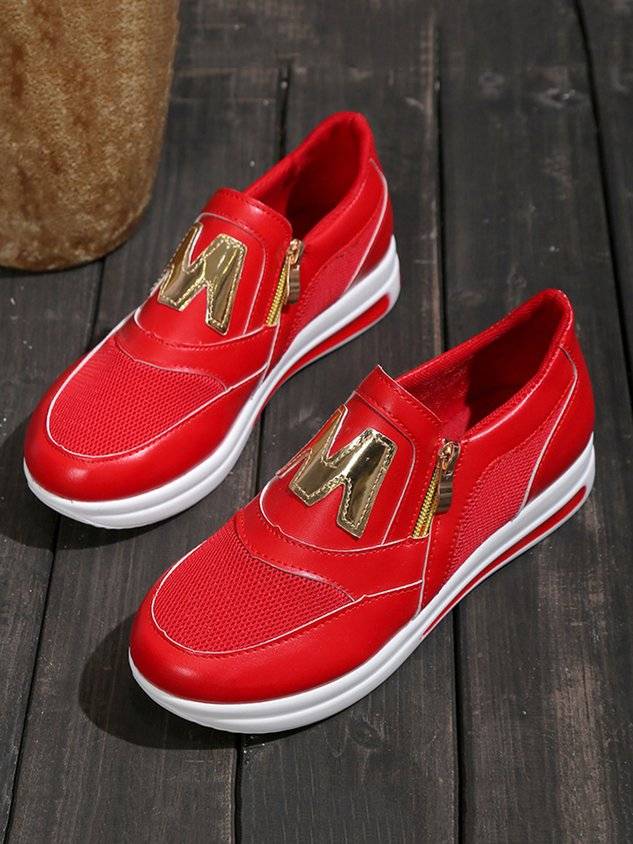 Letter Decor Breathable Mesh Fabric Split Joint Slip On Walking Shoes