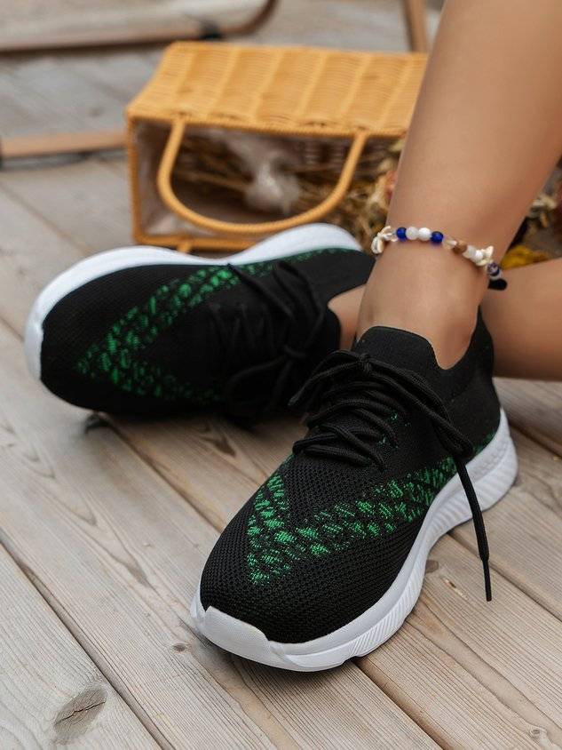 Breathable Color Block Slip On Sports Flyknit Sneakers