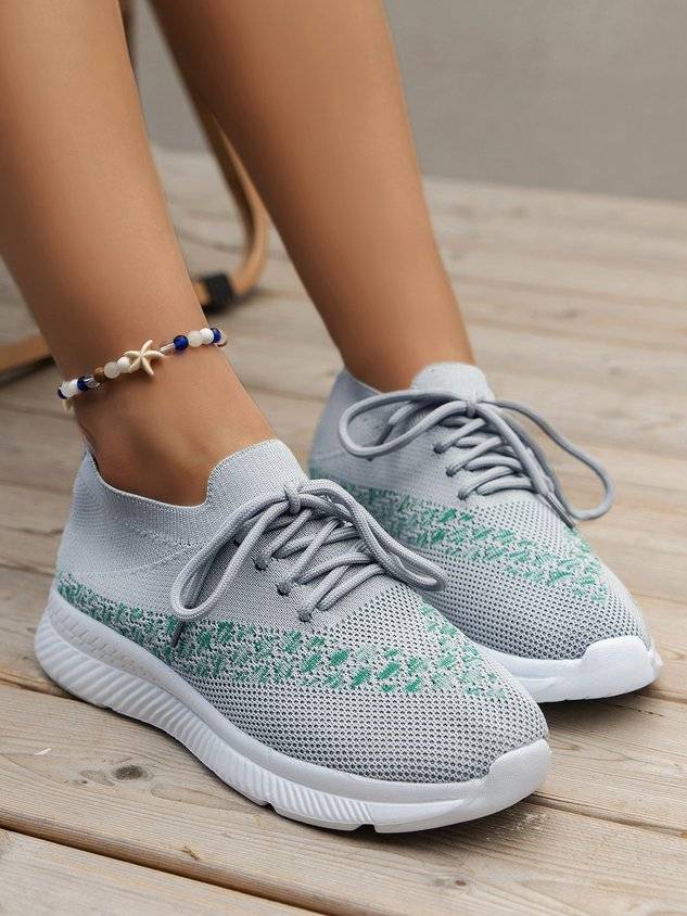 Breathable Color Block Slip On Sports Flyknit Sneakers